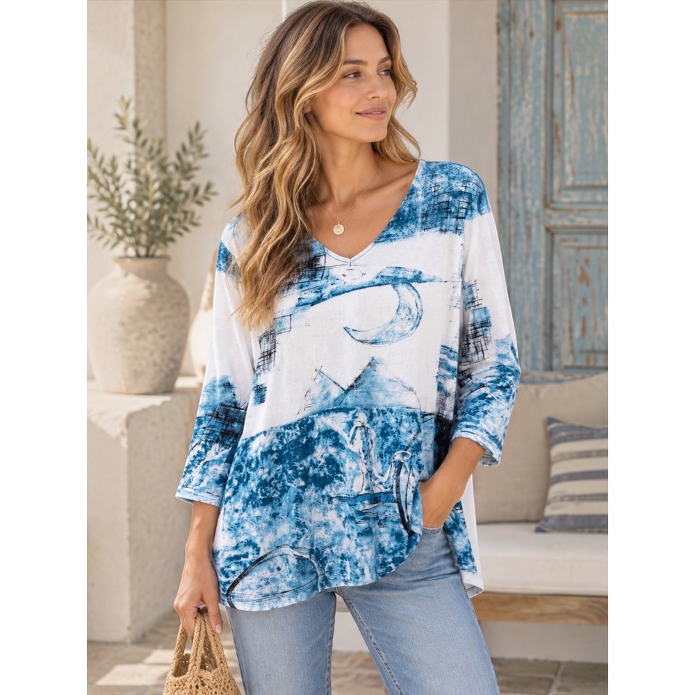 Chico's Women's Artsy Abstract Landscape Blouse Top Large People Moon Casual